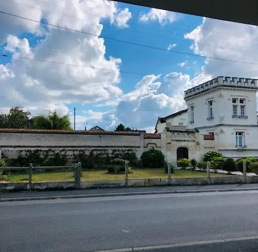 Cosy, A Deux Pas De La Apartment Ouistreham