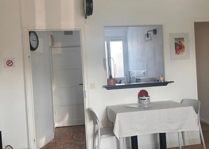 Cosy, A Deux Pas De La Apartment *