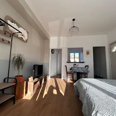 Cosy, à Deux Pas De La Ouistreham